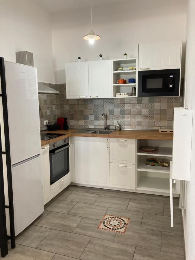Noemi Holiday House Аньоне Бани Екстериор снимка
